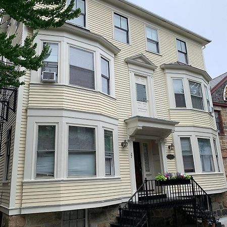 Cleveland House Inn Newport Bagian luar foto
