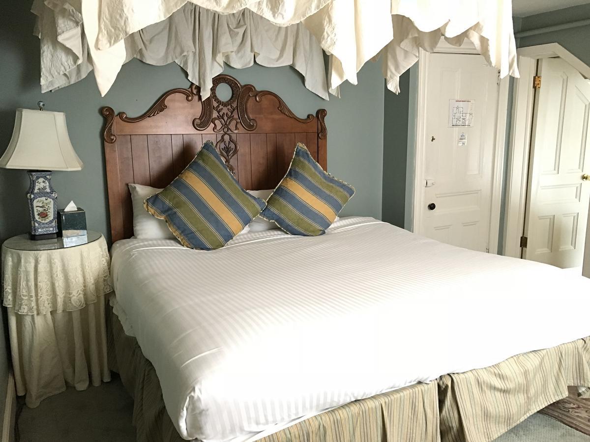 Cleveland House Inn Newport Bagian luar foto